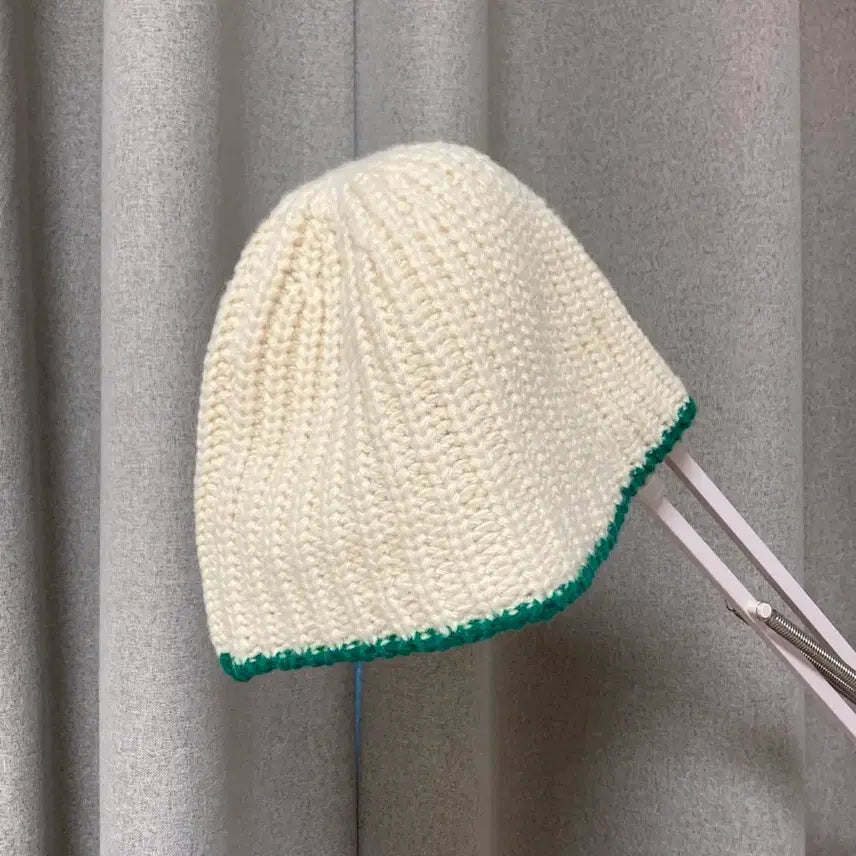 [BUNJANG] Ivory Green Knit Beanie / 착샷O) 아이보리 그린 배색 니트짜임 비니