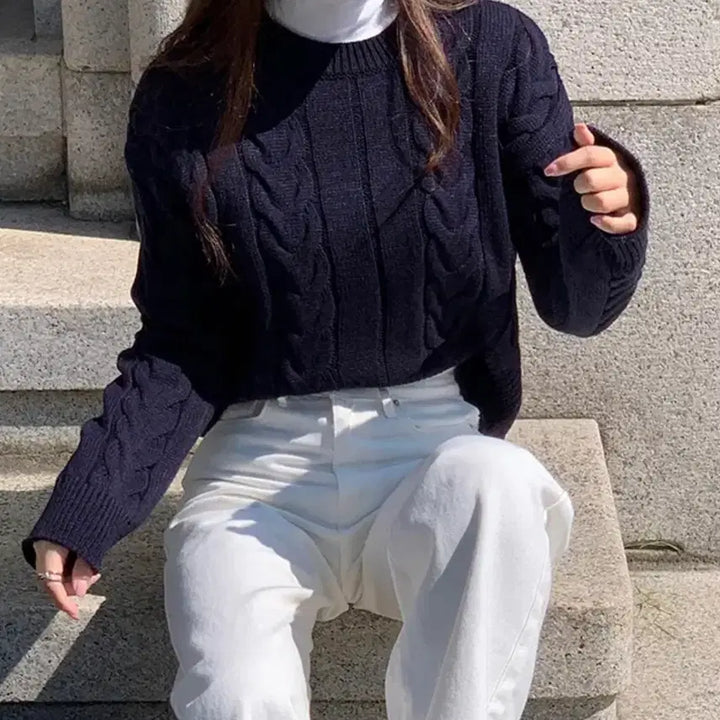 [BUNJANG] Ivory Knit Sweater / 아이보리 니트