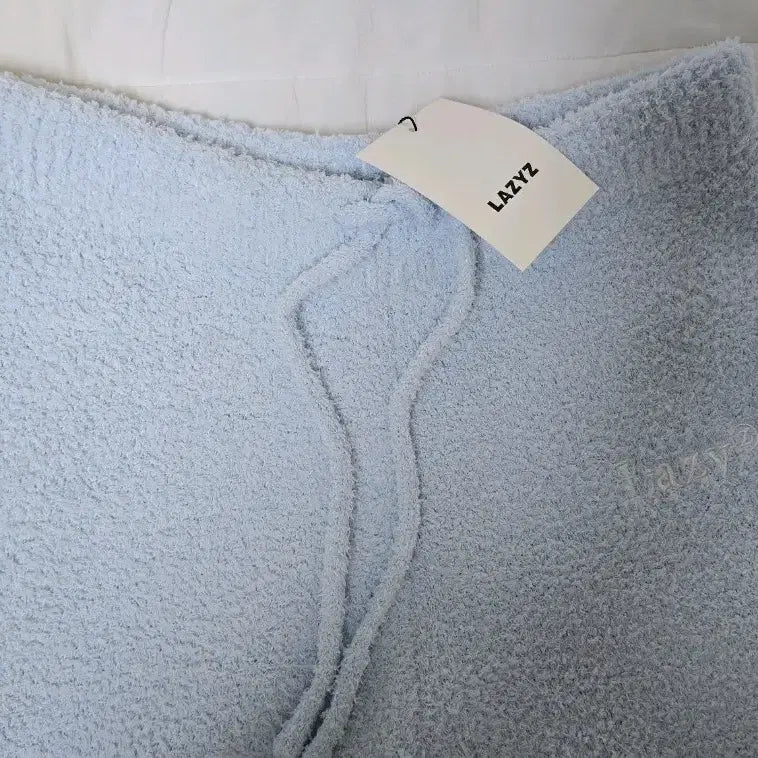 [BUNJANG] NMIXX Lily Fluffy Pajama Pants / [레이지지] 플러피 파자마 팬츠 SKY