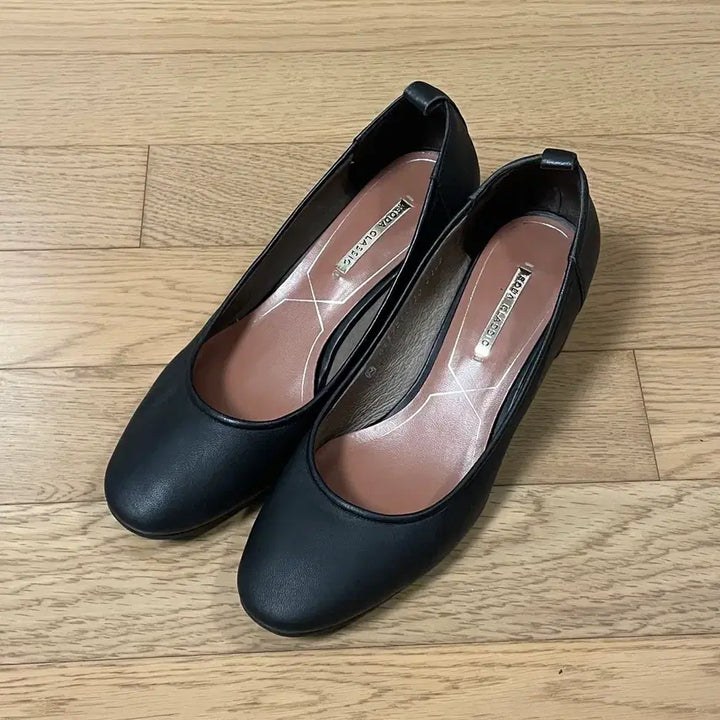 [BUNJANG] SODA Classic Black Heels / 240 / 소다 클래식 검정색 여성 구두