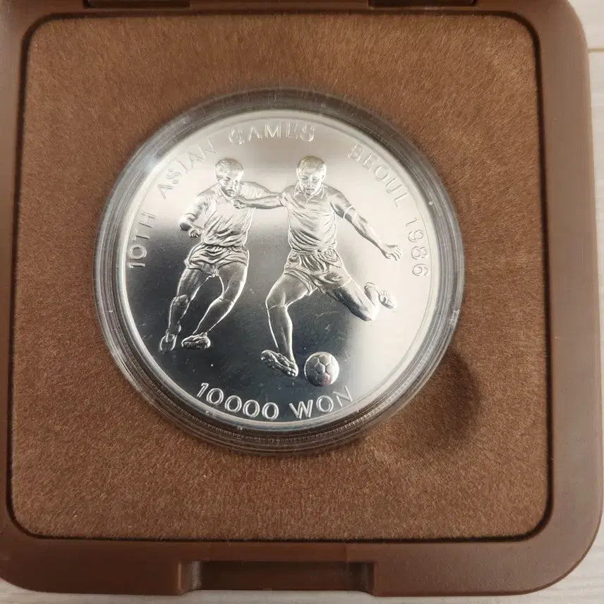 [BUNJANG] 1986 Seoul Asian Games Commemorative Silver Coin / 1986 서울 아시안게임 기념 은화