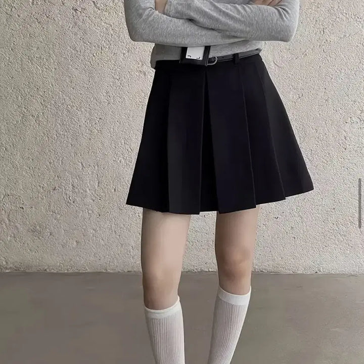 [BUNJANG] Black Pleated Mini Skirt / 블랙 플리츠 미니스커트