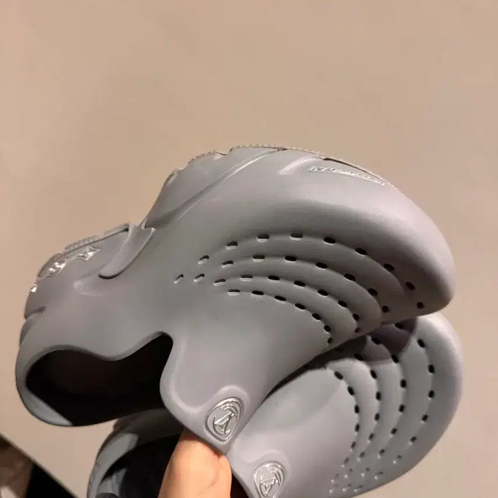 [BUNJANG] Louis Vuitton Shark Clogs / 루이비통 샤크 클로그