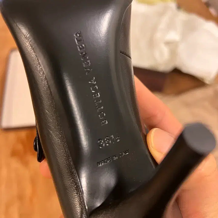 [BUNJANG] Bottega Veneta Black Mary Jane Heels 36.5 / 보테가 베네타 블랙 메리제인 힐 36.5