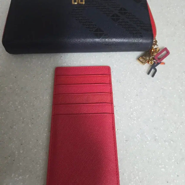 [BUNJANG] Daks Zip Around Long Wallet / 닥스 지퍼돌이 장지갑