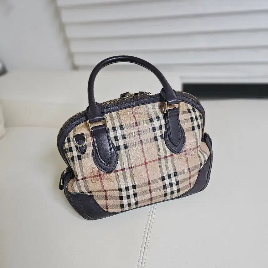 [BUNJANG] Burberry Checkered Tote Bag (Mini) / 버버리 체크 토트백 미니사이즈