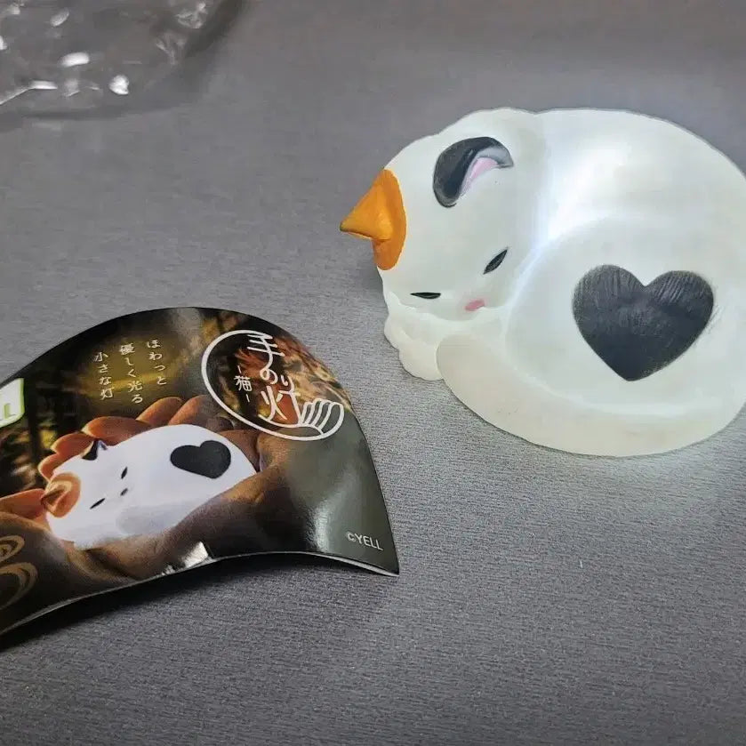 [BUNJANG] Miniature Tricolor Cat Mood Lamp / 손위의 작은 등불 고양이 무드등 가챠 미니어처 키링 삼색이 수면등