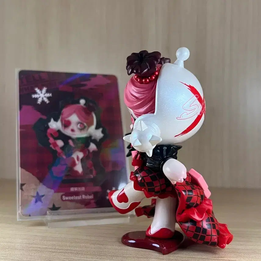 [BUNJANG] Popmart Skullpanda So I Was Told Series Figure / 팝마트 스컬판다 소원을 말해봐 화려한 외출