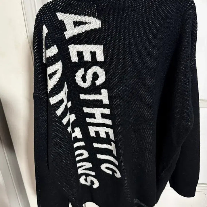 [BUNJANG] Studio Attention Black Knit Sweater / 스튜디오 어텐션 검정색 니트