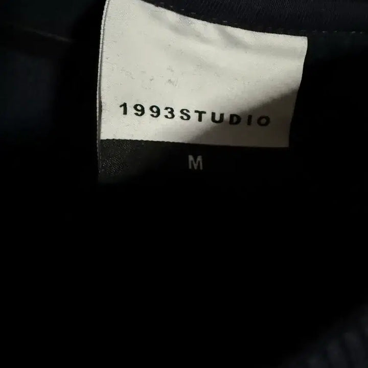 [BUNJANG] 1993STUDIO Navy M Size Fleece Sweatshirt / 1993STUDIO 맨투맨
