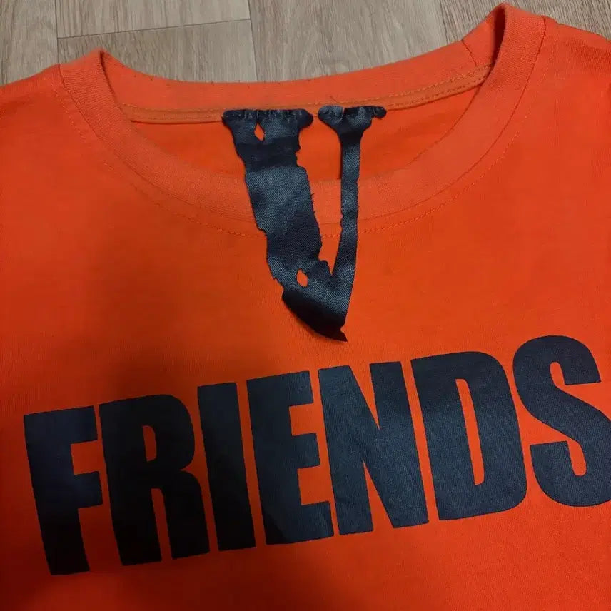 [BUNJANG] VLONE Friends Long Sleeve Shirt / VLONE Friends 롱슬리브 브이론