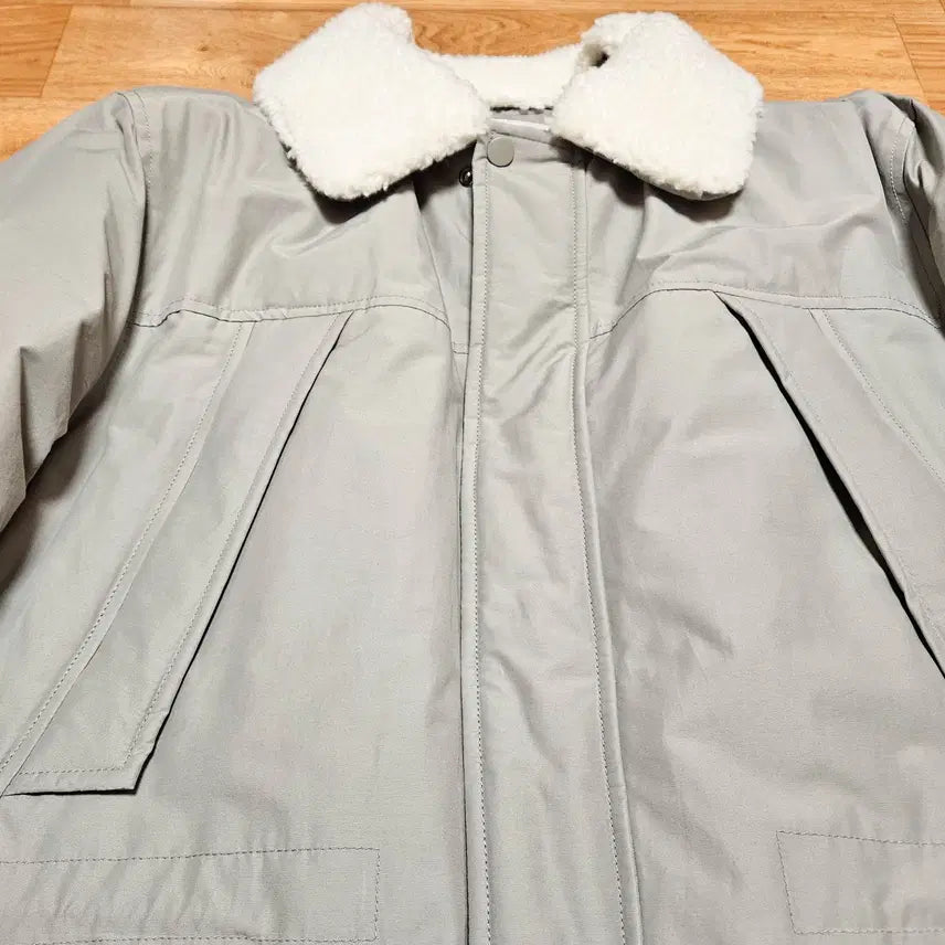[BUNJANG] TBJ Mid-Weight Field Down Jacket Light Khaki XL / TBJ  중경량 야상 다운 패딩 라이트 카키  XL