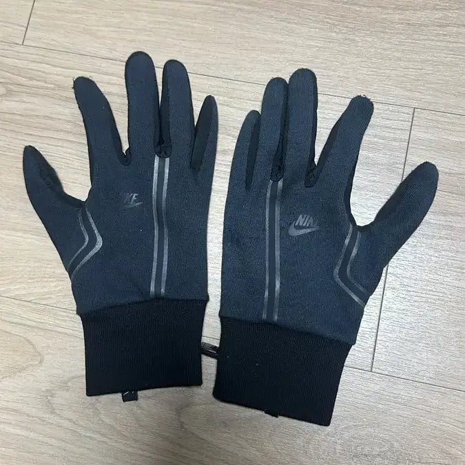 [BUNJANG] Nike Tech Fleece Gloves / 나이키 테크플리스 장갑
