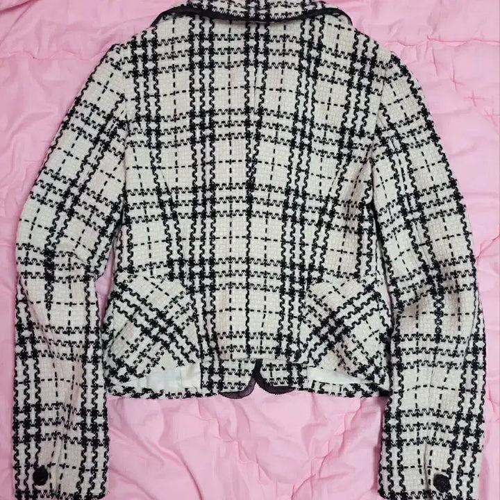 [BUNJANG] Line Checkered Lace Trim Jacket / 급처상태좋음!LINE 샤넬느낌 테두리레이스장미단추 체크공주자켓 레니본st