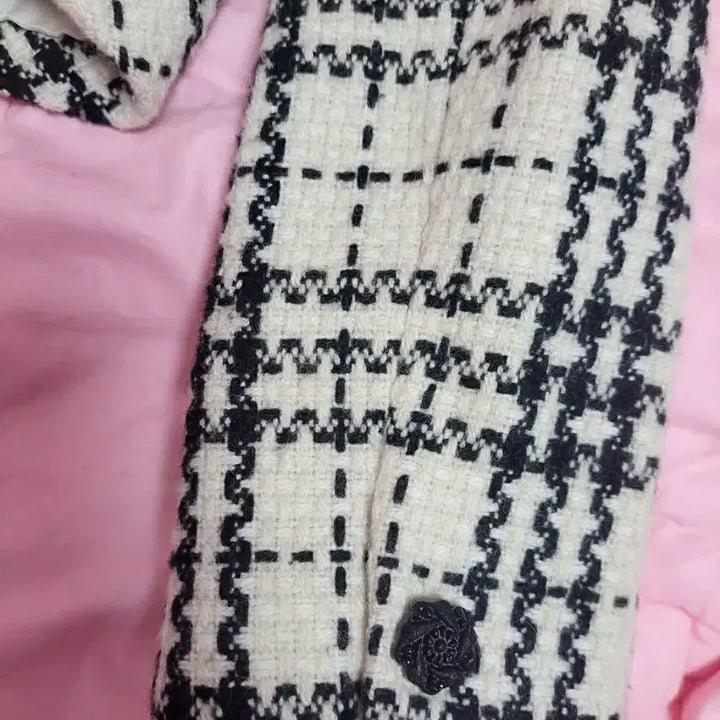 [BUNJANG] Line Checkered Lace Trim Jacket / 급처상태좋음!LINE 샤넬느낌 테두리레이스장미단추 체크공주자켓 레니본st