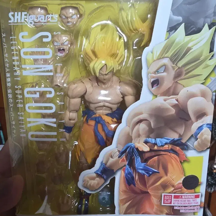 [BUNJANG] S.H.Figuarts Son Goku Super Saiyan Figure / SH피규어아츠 손오공 초사이어인 피규어 미개봉