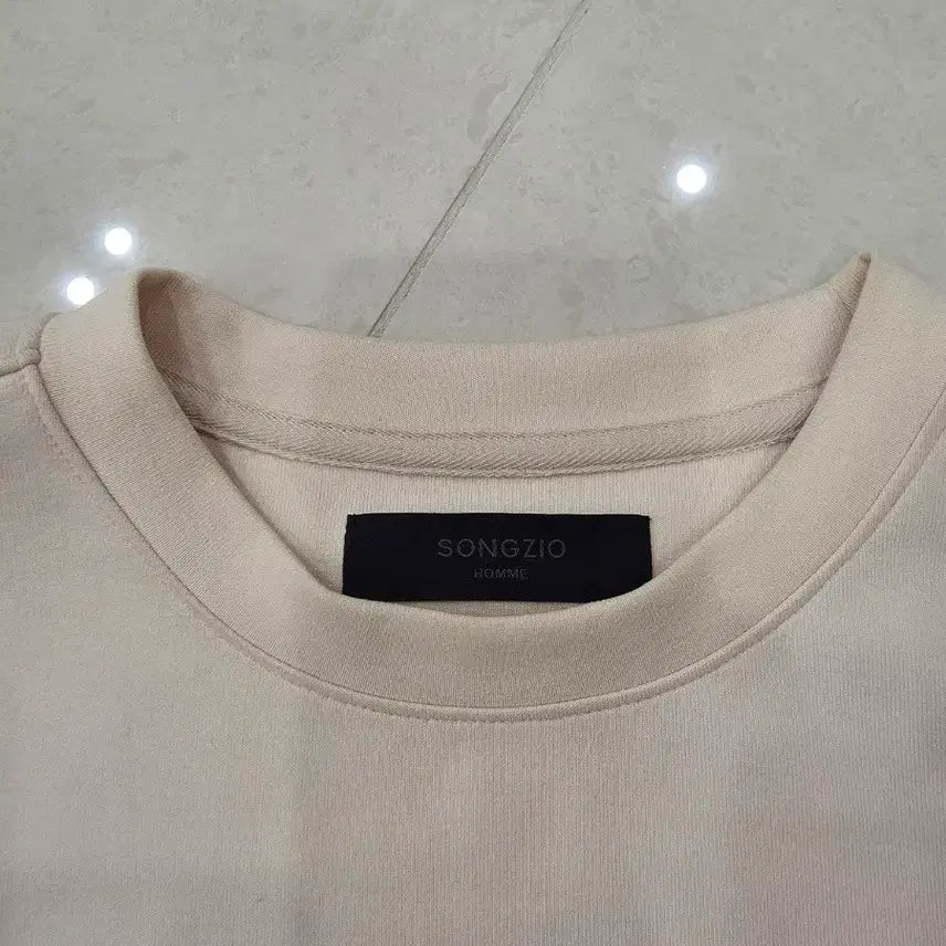 [BUNJANG] Songzio Homme Appearance Ivory Embroidered Sweatshirt / [95] 송지오옴므 APPEARANCE 맨투맨 티셔츠 아이보리