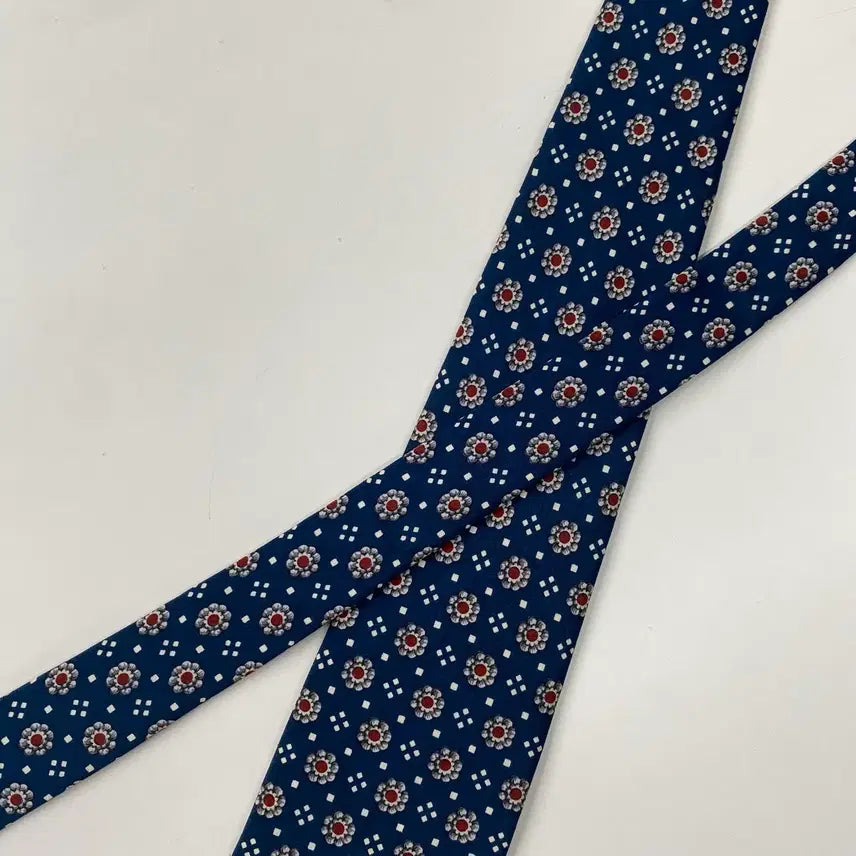 [SOLD OUT] 크리스찬 디올(Dior) 명품 정품넥타이