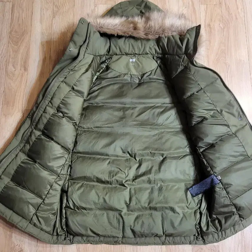 [BUNJANG] Uniqlo Hybrid Down Coat Olive Green S / 유니클로 하이브리드 다운코트 S 올리브