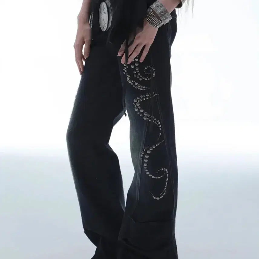 [BUNJANG] Distressed Rhinestone Denim / 테스트매커니즘 Distressed Rhinestone Denim