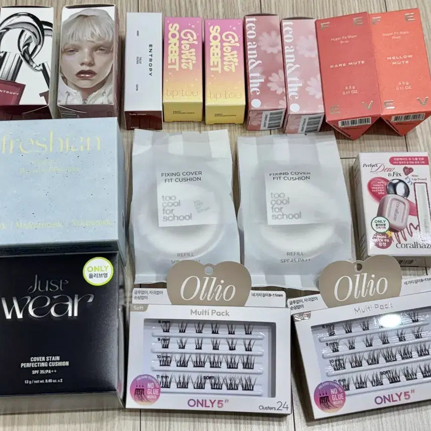 [BUNJANG] Cosmetics Bundle Set (Tint, Cushion, Eyelashes) / 미개봉 화장품 정리 - 틴트,쿠션,노글루속눈썹