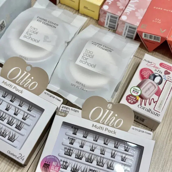 [BUNJANG] Cosmetics Bundle Set (Tint, Cushion, Eyelashes) / 미개봉 화장품 정리 - 틴트,쿠션,노글루속눈썹