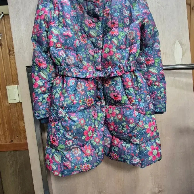 [BUNJANG] O'lily Floral Pattern Down Padded Jacket / 오일릴리  다운  패딩