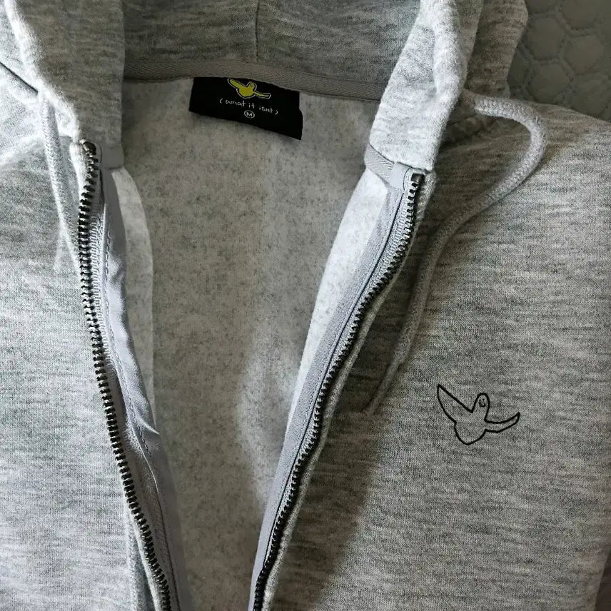 [BUNJANG] Whatitisnt Hoodie (M) / 왓잇이즌 후드집업(M)