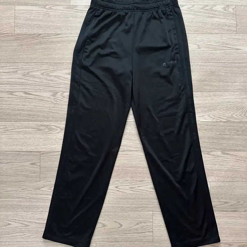 [BUNJANG] Adidas Women's Pants (Size M) / 아디다스 바지 여성M사이즈