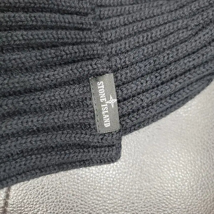 [BUNJANG] Stone Island Wool Beanie / 스톤아일랜드 블랙 울 비니