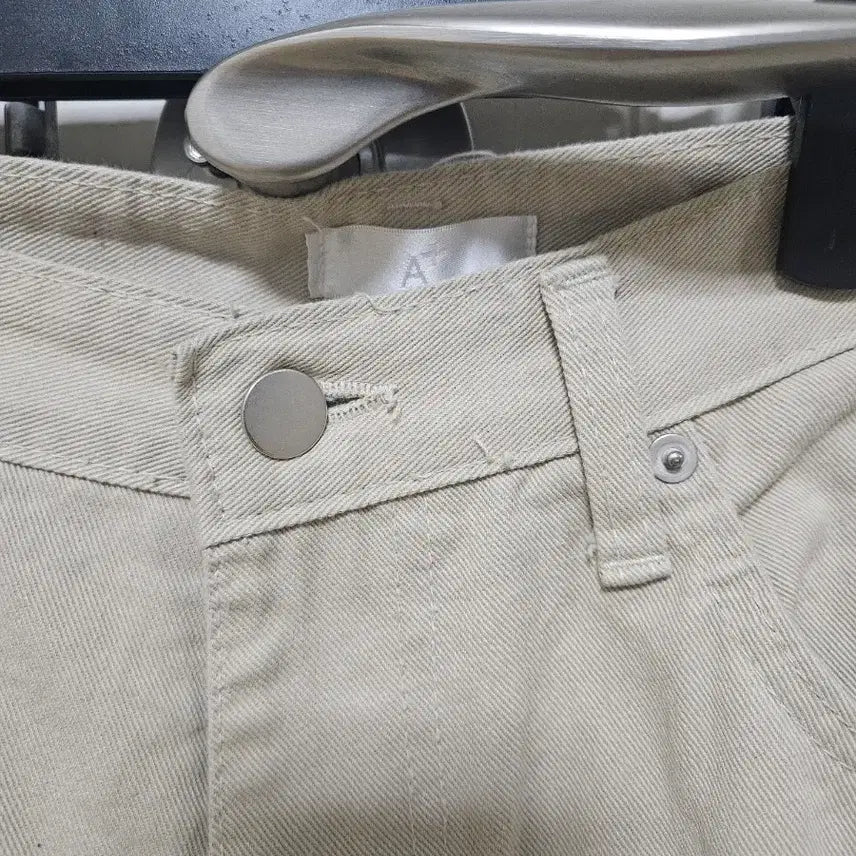 [SOLD OUT] 베이지 와이드 데님 팬츠 (32인치 정도)