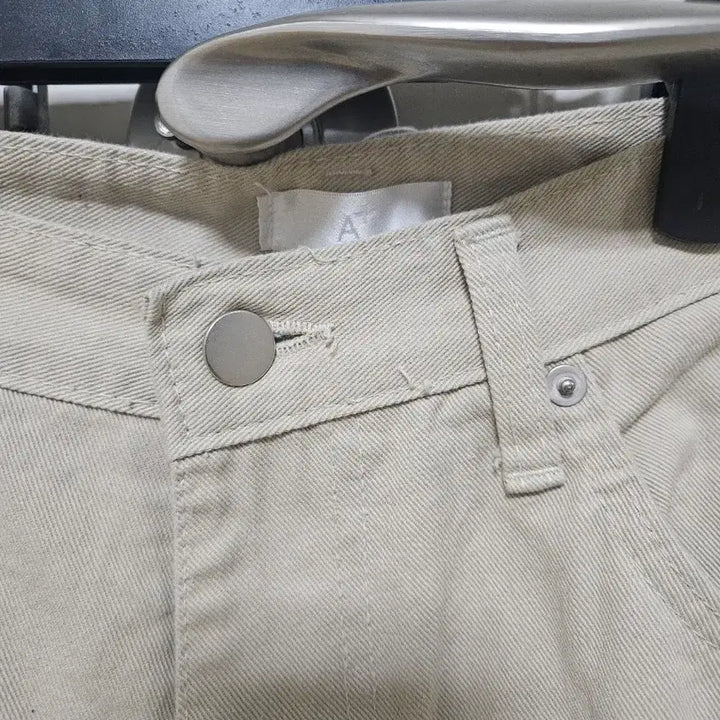 [SOLD OUT] 베이지 와이드 데님 팬츠 (32인치 정도)