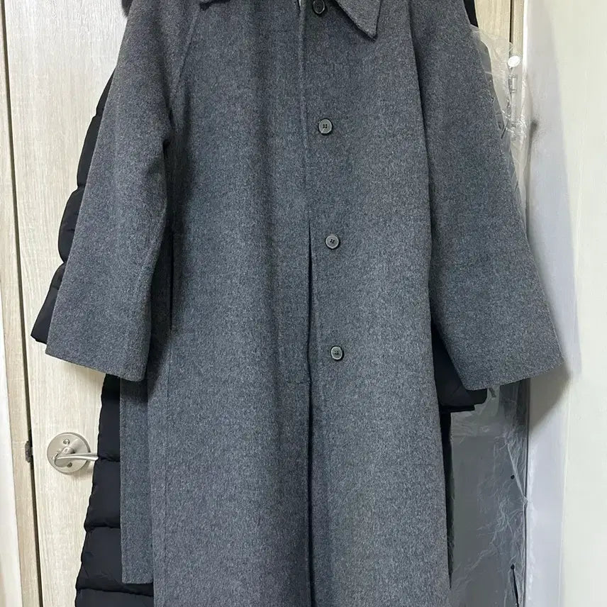 [BUNJANG] Fyeongdding Charcoal Handmade Coat / 프영띵 포스터 핸드메이드 코트(챠콜)