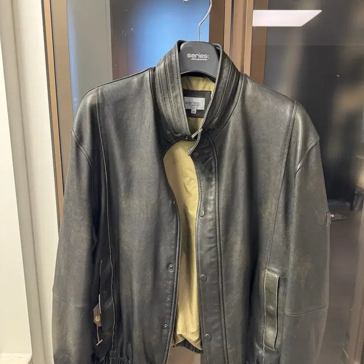 [BUNJANG] Series Two-Tone Blouson Leather Jacket / 시리즈 투톤 블루종 가죽점퍼_SAUDW24401GRX 461734