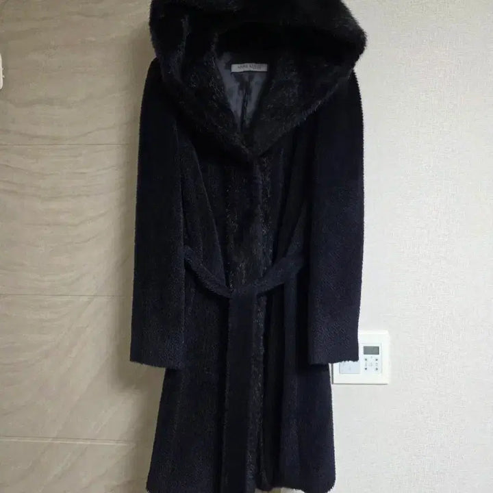 [BUNJANG] Su:real Alpaca Muskrat Fur Belt Coat / 수리알파카 68% 머스카렛 퍼 벨트 코트 / 100만원대 고급라인