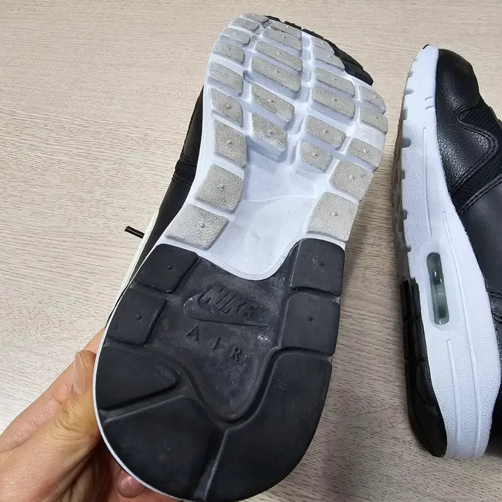 [BUNJANG] Nike Air Max Black Sneakers 230mm / 나이키 에어맥스 블랙 운동화 230m ㅡ 0123