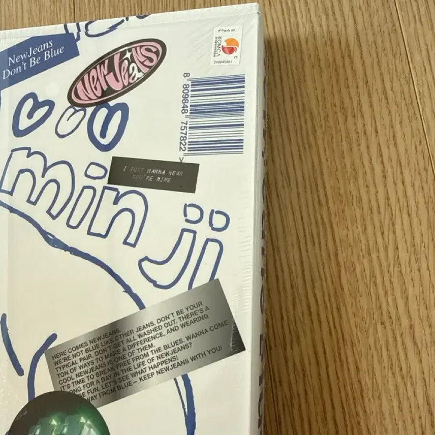 [BUNJANG] NewJeans Minji Bluebook Sealed / 뉴진스 민지 블루북 미개봉