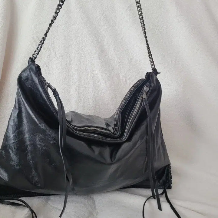 [BUNJANG] ZARA Black Chain Shoulder Bag / 자라 빅사이즈 블랙 체인 숄더백