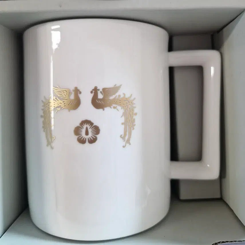 [BUNJANG] Yoon Suk-yeol Presidential Mug Cup Set / 윤석열대통령  머그컵세트  미사용 수집품 선물용
