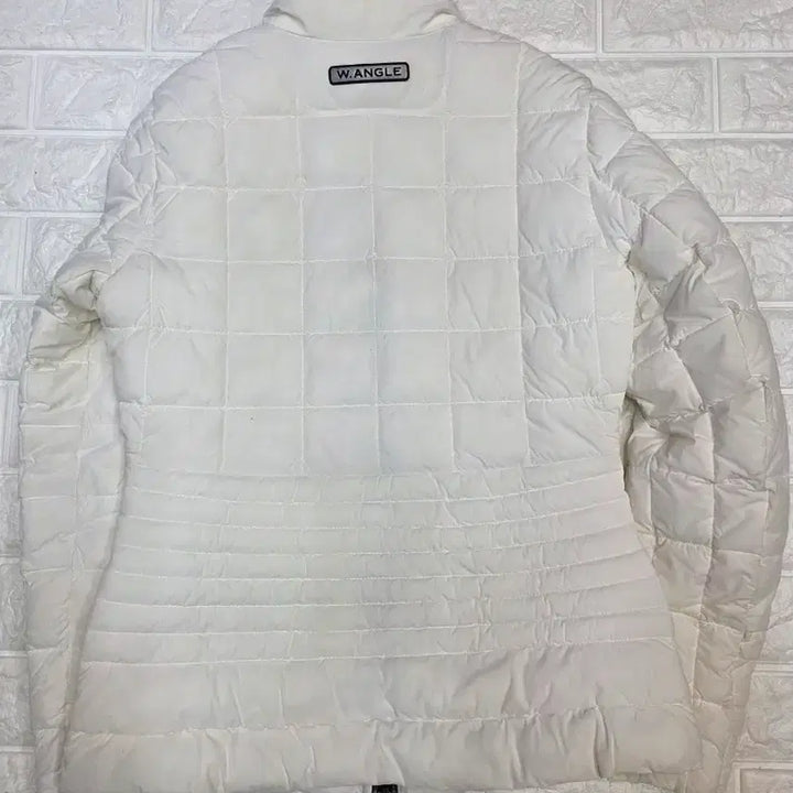 [BUNJANG] Wide Angle White Quilted Padded Jumper (Size 90) / 와이드 앵글 흰색 퀄팅 패딩 점퍼 90