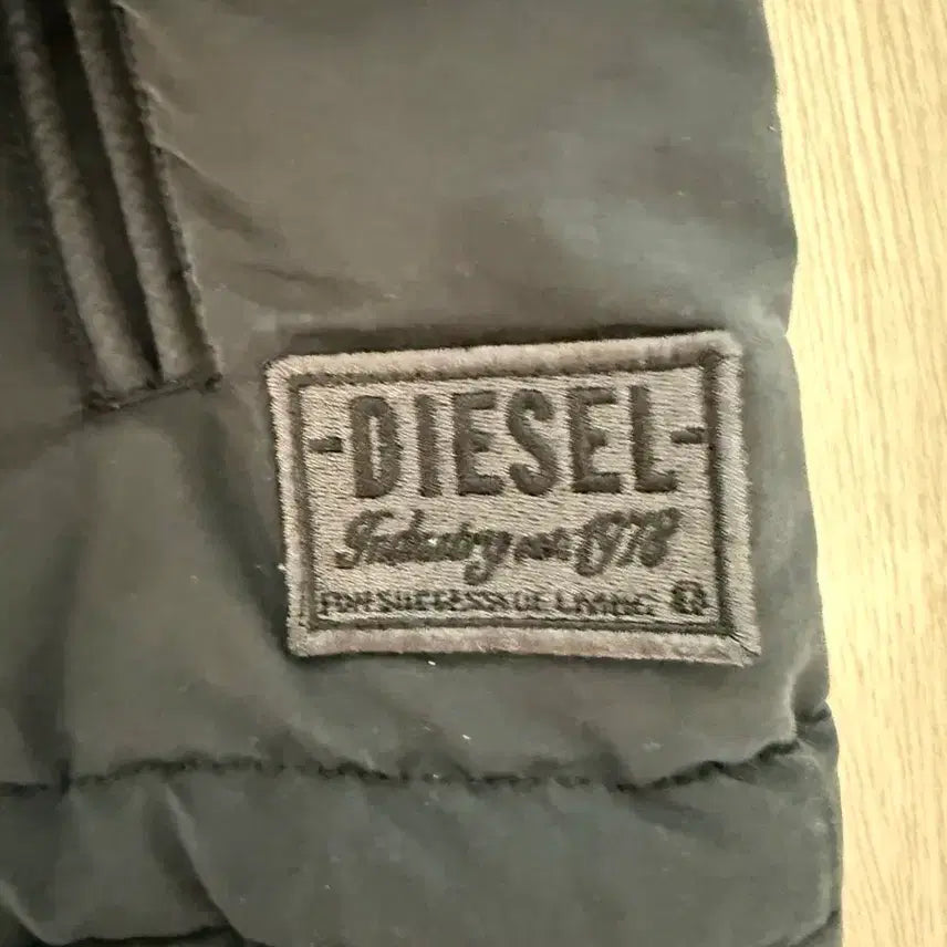 [BUNJANG] Diesel W-SPLEAK Jacket (L) / 디젤 W-SPLEAK JACKET L사이즈