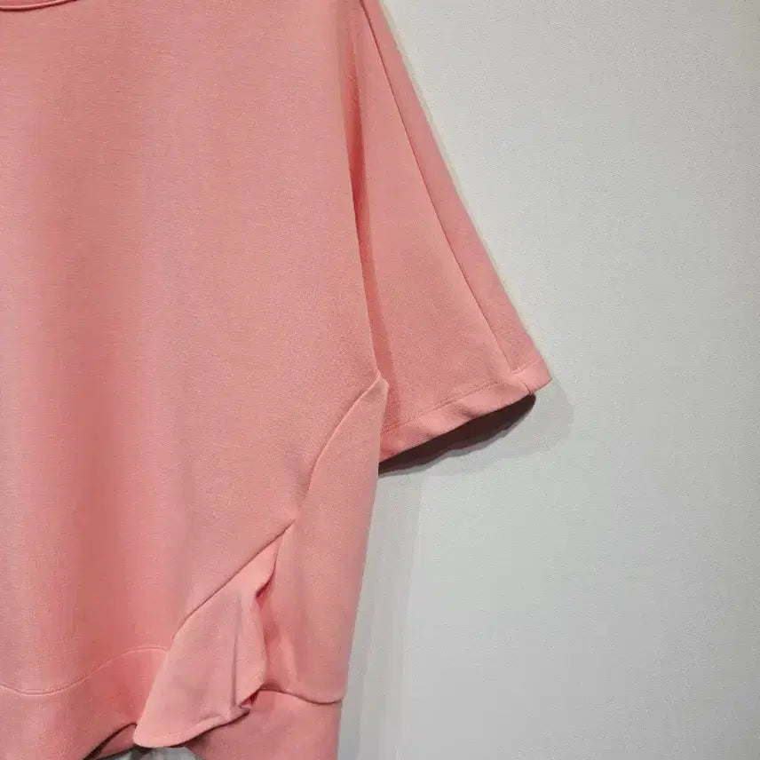 [BUNJANG] On & On Pink Ruffle Point Short Sleeve Top / on & on 온앤온 핑크 러플 포인트 반팔티