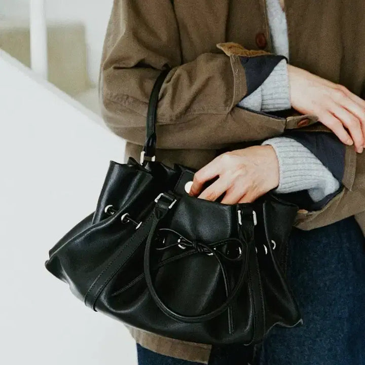 [BUNJANG] foive RIBETT Tote Bag / 포이베 foive 리베트 토트백