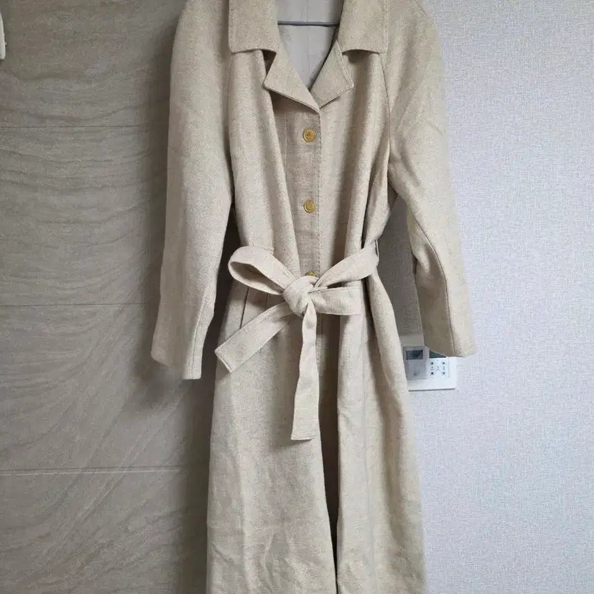 [BUNJANG] Beige Belted Long Coat (55-77) / 새옷 무료배송 베이지 벨트 롱 코트. 루즈핏 (55~77)