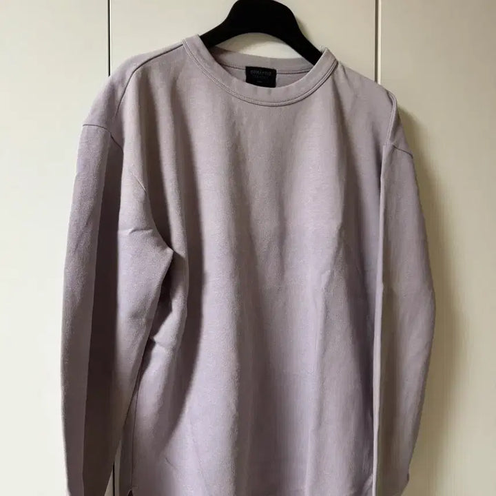 [SOLD OUT] 로맨틱파이어리츠 라운드넥 긴팔 쭉티 L