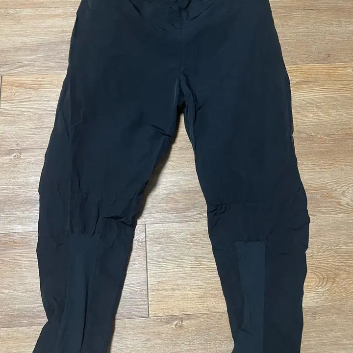 [BUNJANG] Nemen Articulated Loose Pants (Black, Size S) / Nemen 네멘 바지