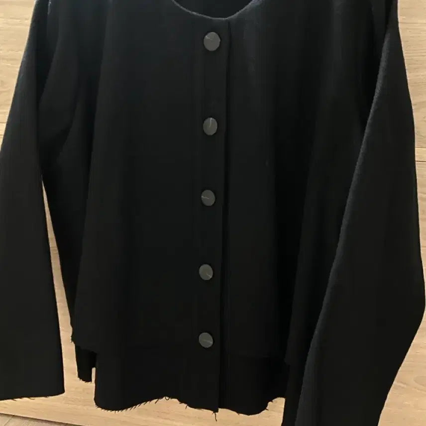 [BUNJANG] Eunoia Button Cardigan / 유노이아 버튼가디건