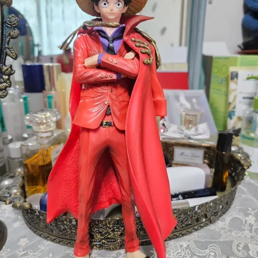 [BUNJANG] One Piece Monkey D. Luffy Red Suit Figure / 원피스 몽키 D 루피 피규어 레드 정장 Ver.