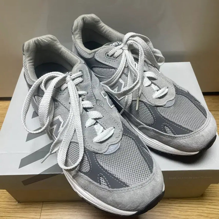 [BUNJANG] New Balance 993 Shoes / new balance (w)993 275사이즈