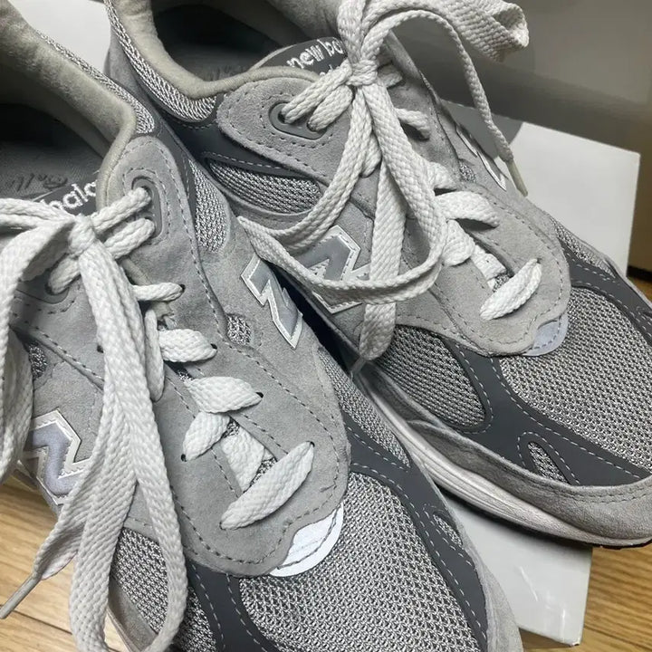 [BUNJANG] New Balance 993 Shoes / new balance (w)993 275사이즈